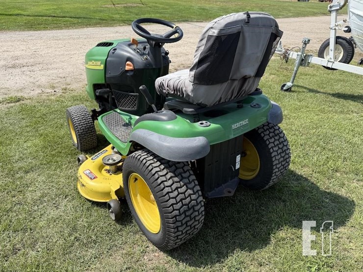 john-deere-l120-image-4