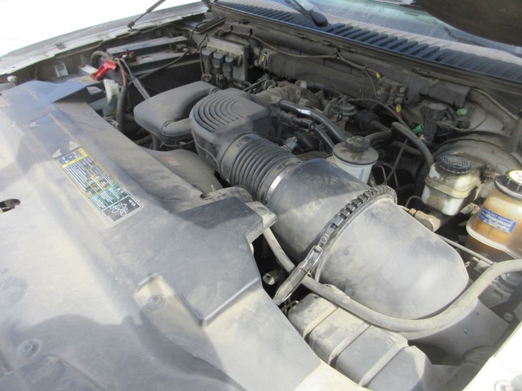 2003-ford-expedition-image-6