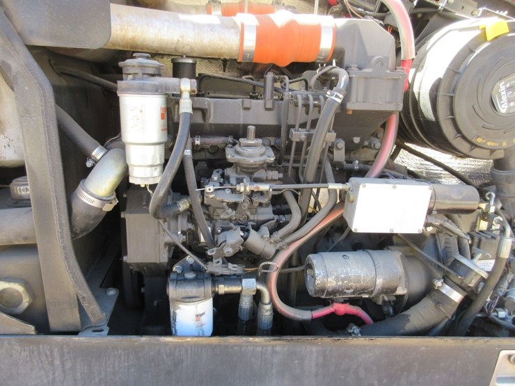 2013-ditch-witch-jt2020-image-38