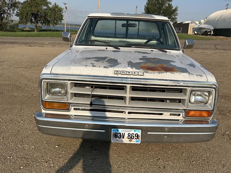 1988-dodge-ram-1500-image-2