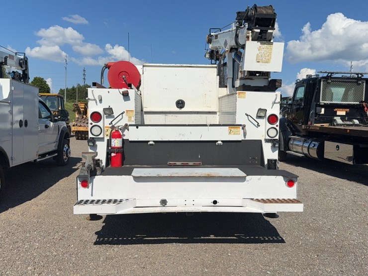 2016-kenworth-t370-image-12