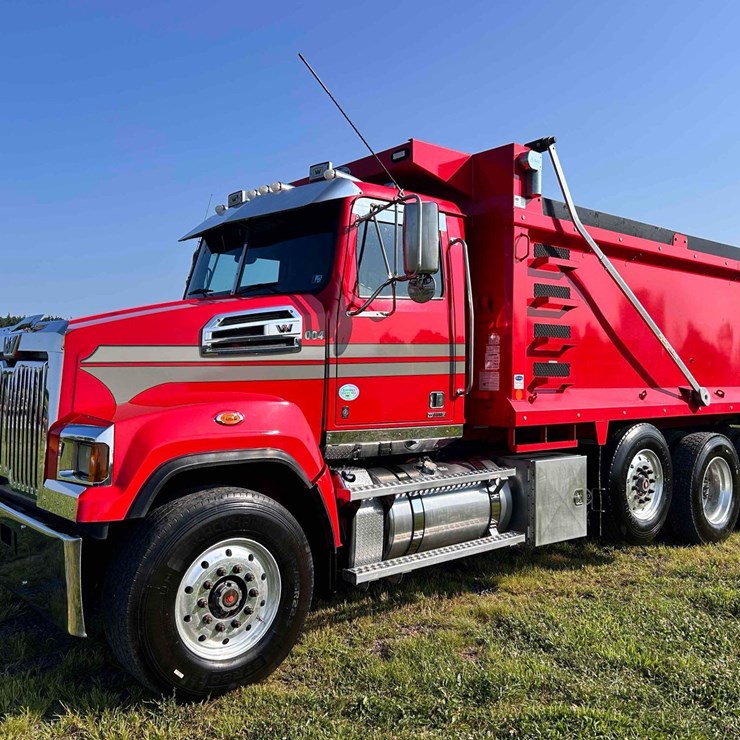 2019 Western Star SF4700 Dump Truck