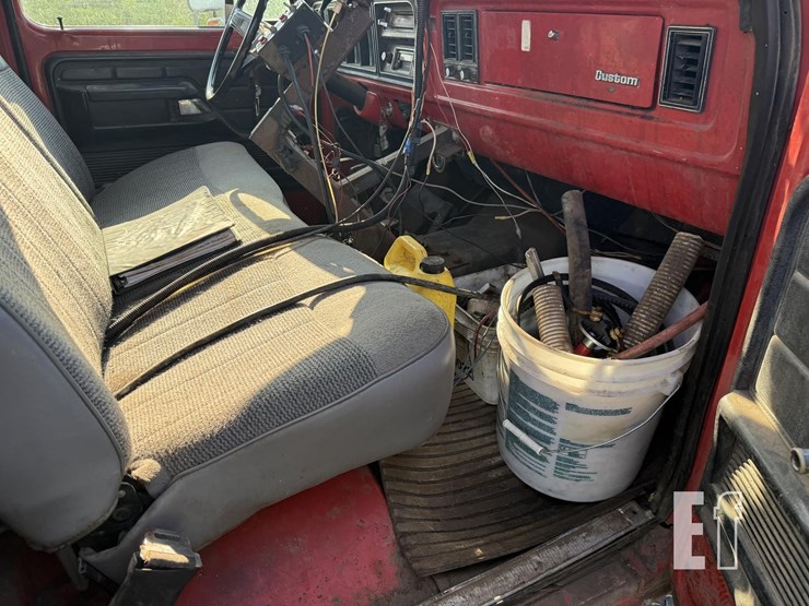1975-ford-f250-image-18