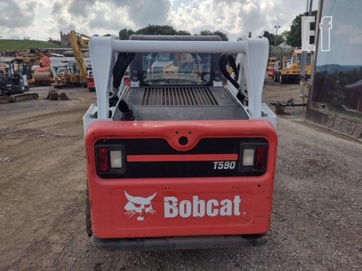 2018-bobcat-t590-image-4