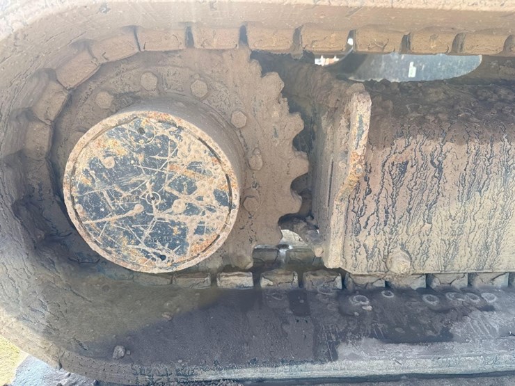 2017-caterpillar-305.5e2-cr-image-16