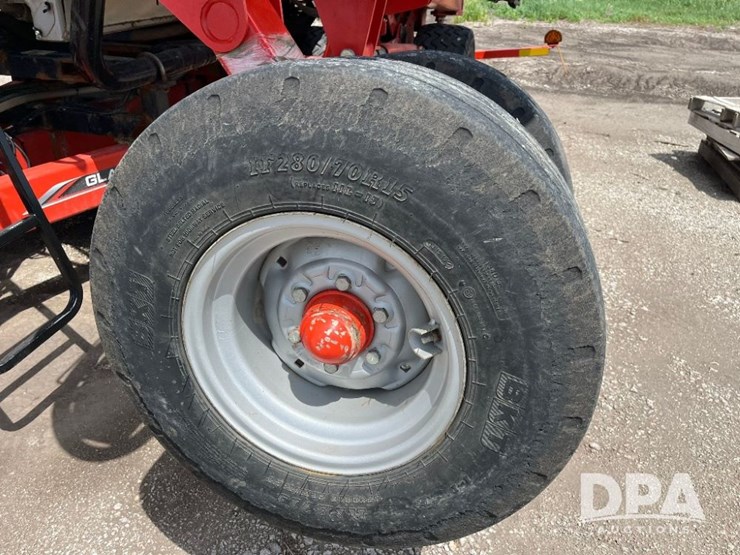2019-kuhn-gladiator-1205-strip-till-bar-(jn2501,-unit-tb12)-image-48