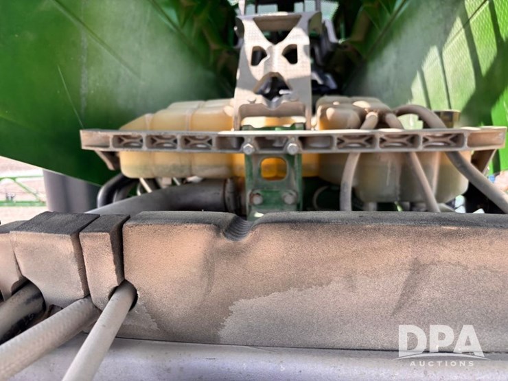 2017-john-deere-r4045-image-33