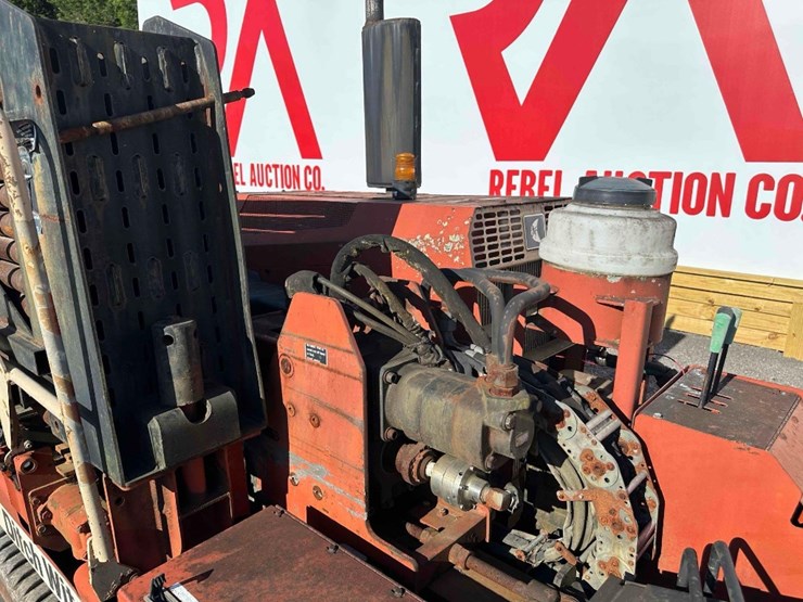 2001-ditch-witch-jt1720-image-16