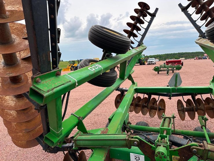 john-deere-630-image-38