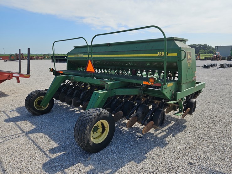 2001-john-deere-1560-image-5