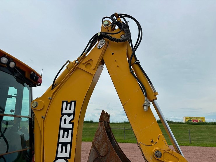 2006-deere-310sg-image-31