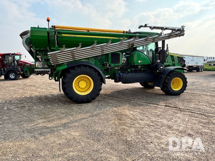 2019-john-deere-f4365-image-4
