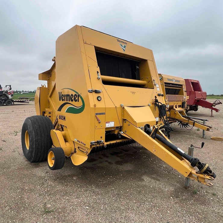 VERMEER 605M