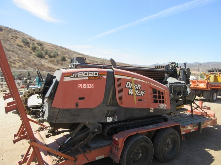 2013-ditch-witch-jt2020-image-37