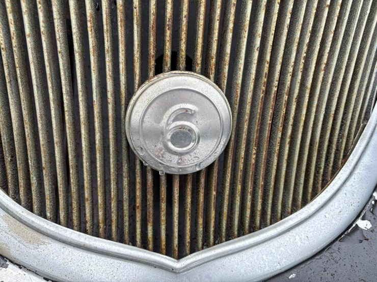 1933-deluxe-plymouth-six-car-w/title-image-8