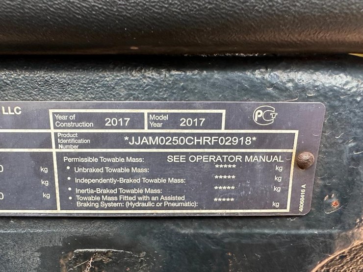 2017-case-ih-magnum-250-image-64