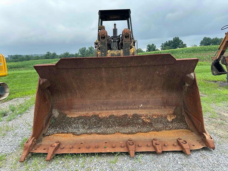 caterpillar-973-image-2