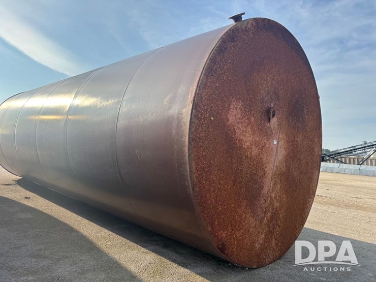 30,000-gallon-tank-(dr11909)-image-7