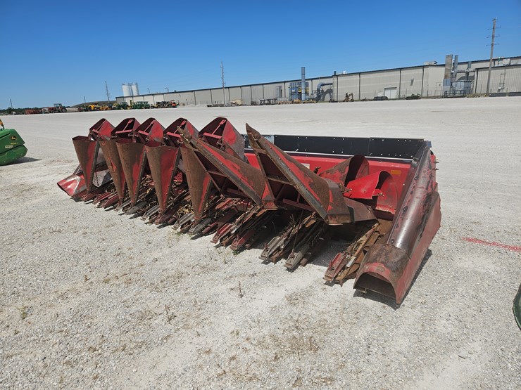 case-ih-1083-image-1