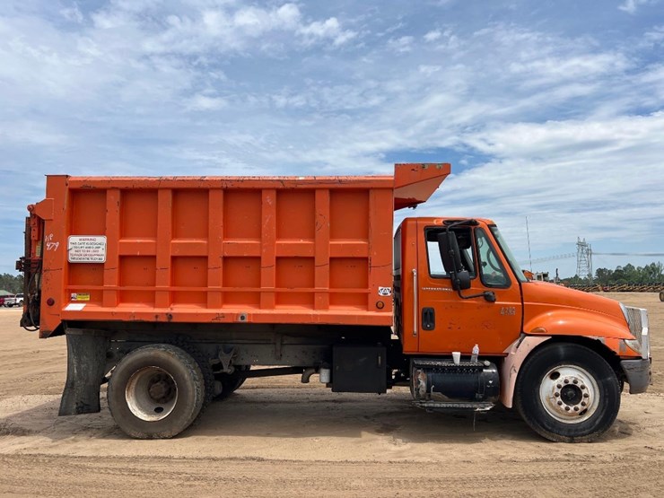 2007-international-durastar-4200-image-5