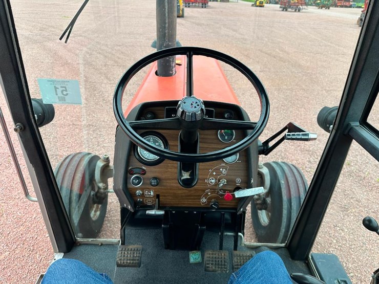 1980-massey-ferguson-2705-image-52