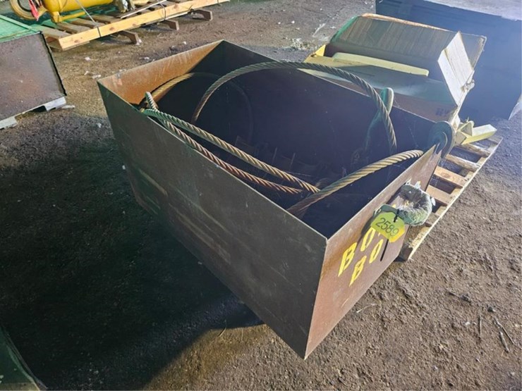 #2589-•-steel-rolling-box-w/-rigging-equipment-image-4