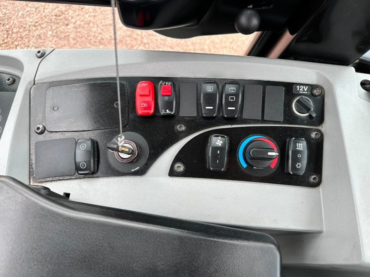 2019-caterpillar-906m-image-50