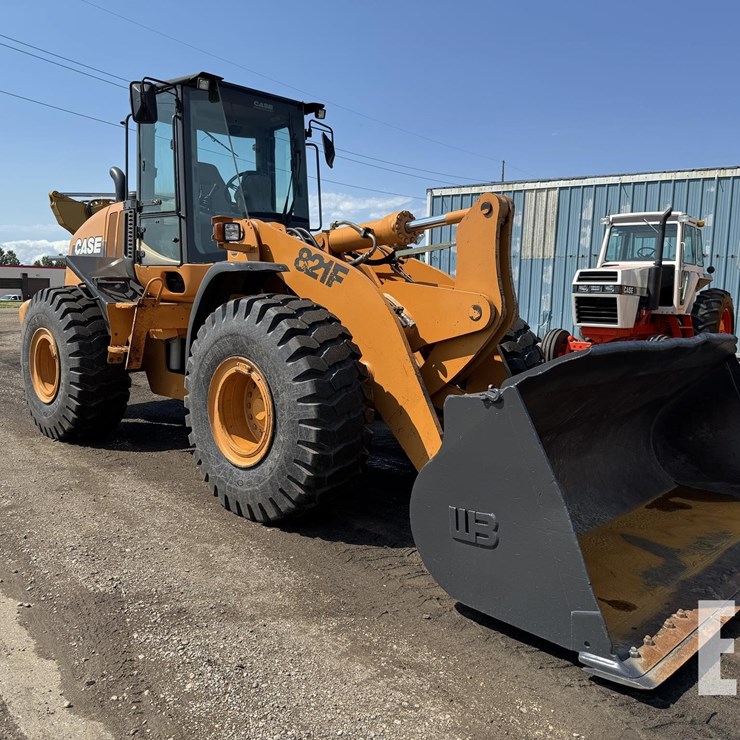 2012 CASE 821F
