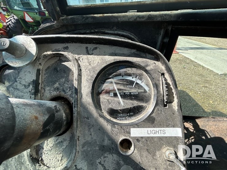 john-deere-4430-image-31