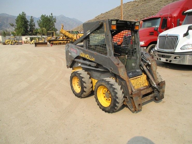 2005-new-holland-ls160-image-1