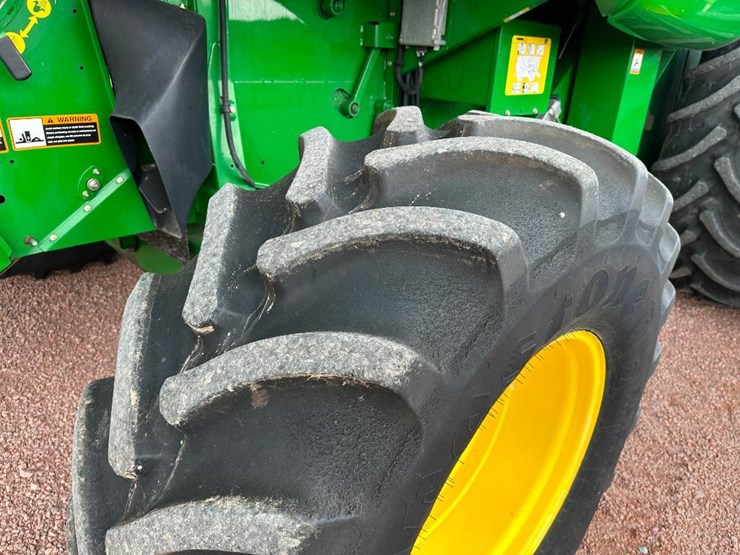2007-john-deere-9860-sts-image-10