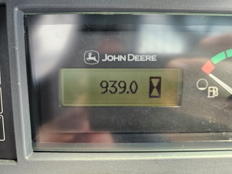 2020-deere-333g-image-12