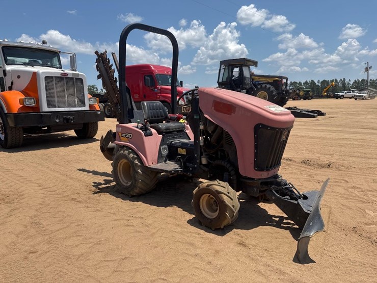 2017-ditch-witch-rt30-image-4