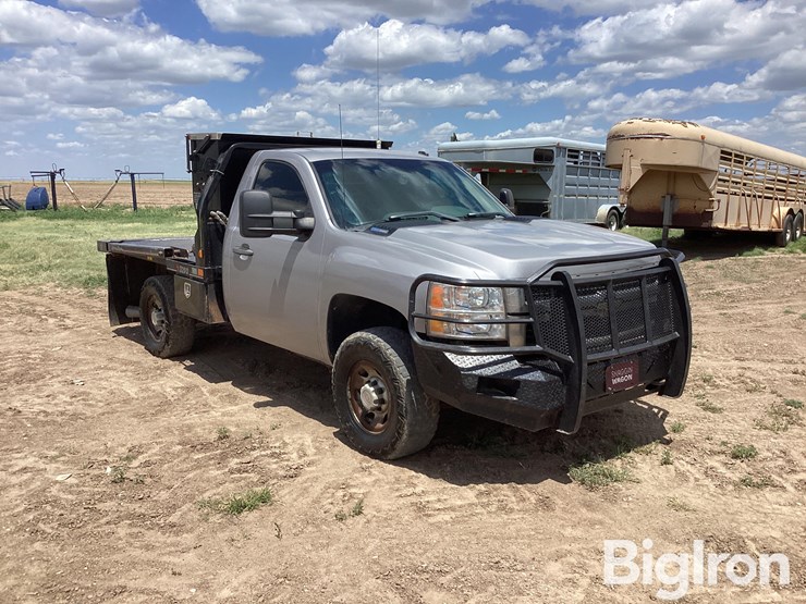 2008-chevrolet-silverado-3500-image-3
