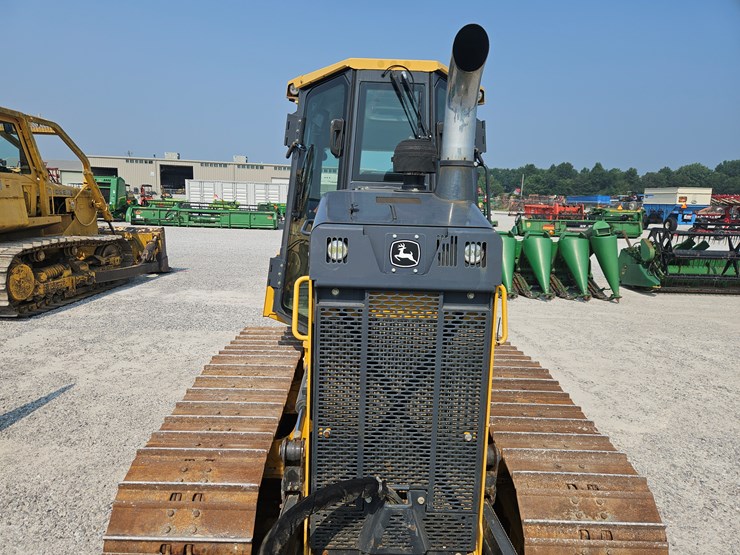 2018-deere-550k-image-4