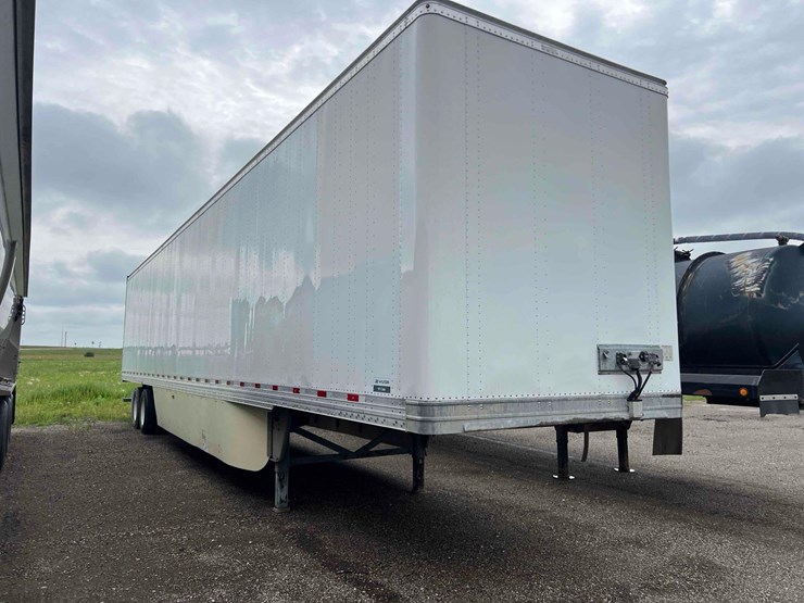 2019-hyundai-van-trailer-image-3
