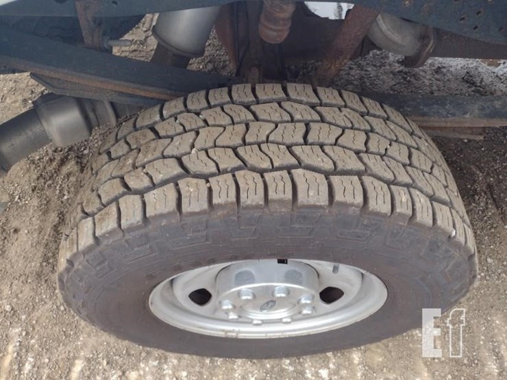 2014-ford-f250-sd-image-18