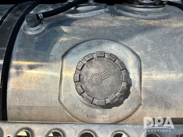 2014-kenworth-t660-image-29