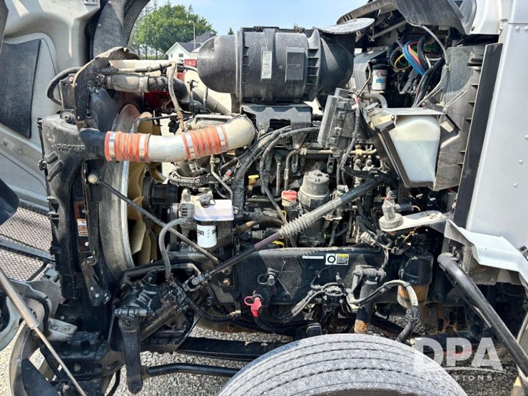 2014-kenworth-t660-image-67