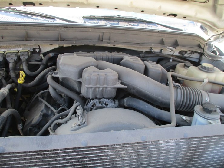 2015-ford-f250-xl-image-7