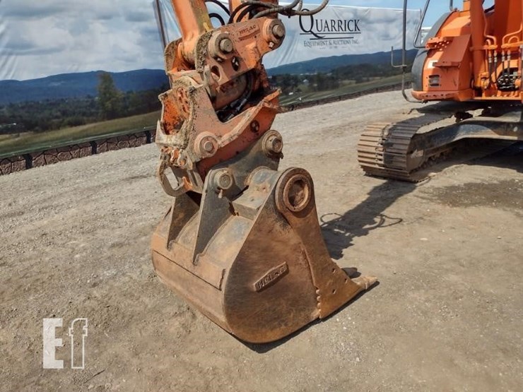 2007-hitachi-zx135us-image-17