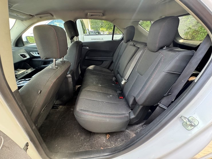2012-chevrolet-equinox-lt-image-6