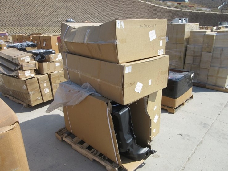 assorted-automotive-plastic-trunk-insert-parts-image-4