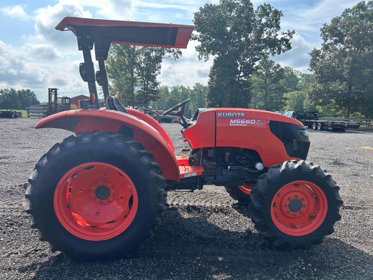 2015-kubota-m5660su-image-5
