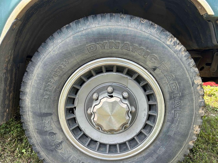 1990-ford-f250-image-13