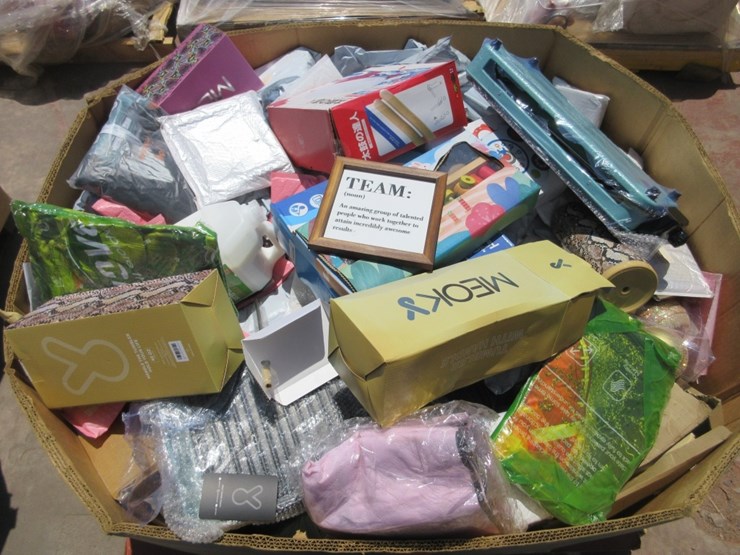 lot-of-misc-items,-image-5