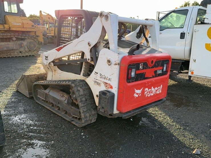 2019-bobcat-t595-image-10