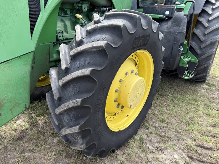 2014-john-deere-8270r-image-5