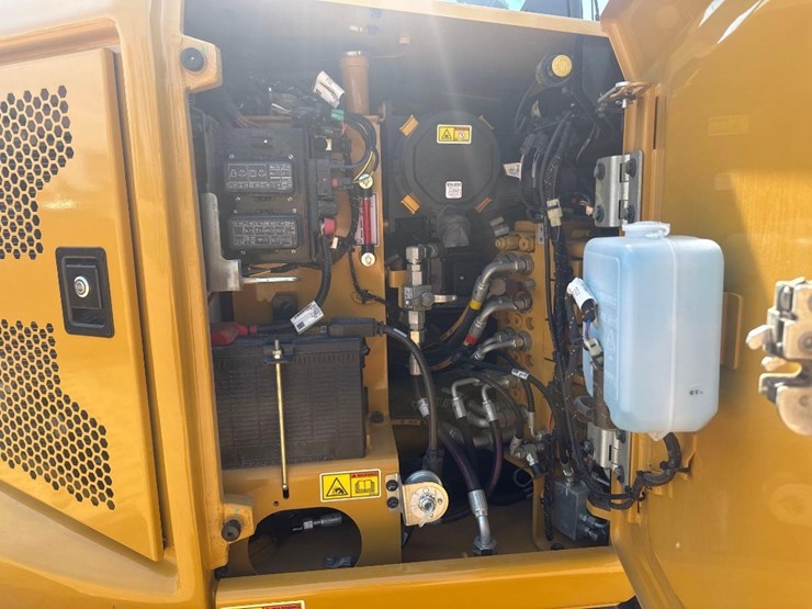 caterpillar-305cr-image-17