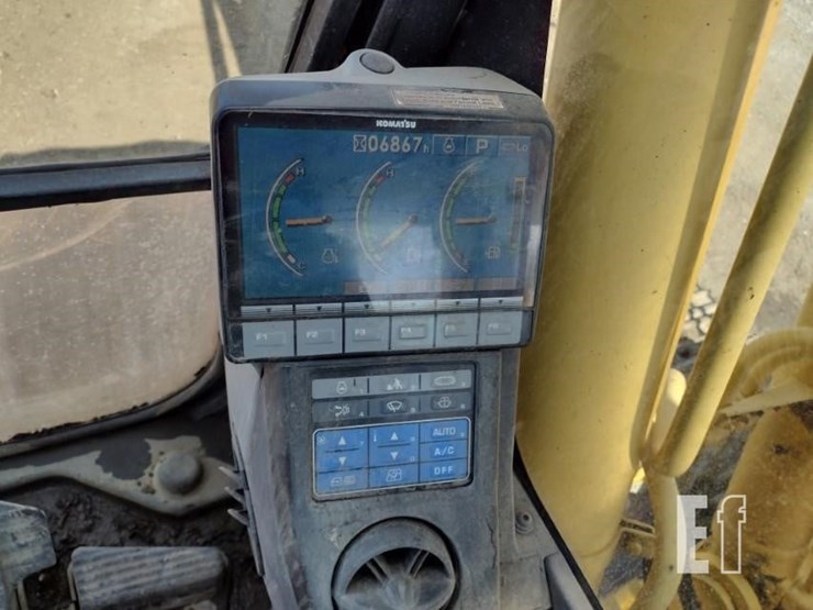 2012-komatsu-pc200-image-7